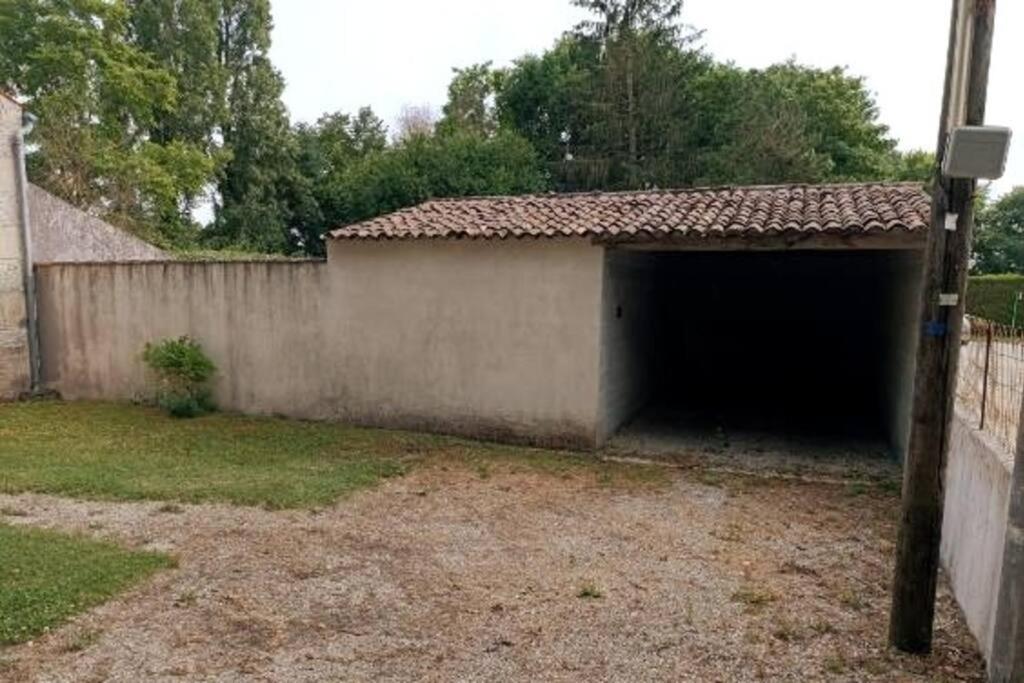 La Petite Maison Matha Exterior foto
